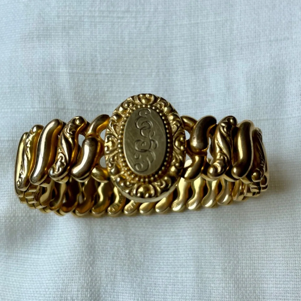 LOVESHACKFANCY SIGNATURE VINTAGE BRACELET - Picture 1 of 8